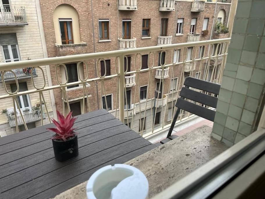 Attico Briccarello -Intero Appartamento- Elegant Suite With Free Wifi Near Inalpi Arena And Sporting Club Torino-Olimpyc Stadium Turim Exterior foto