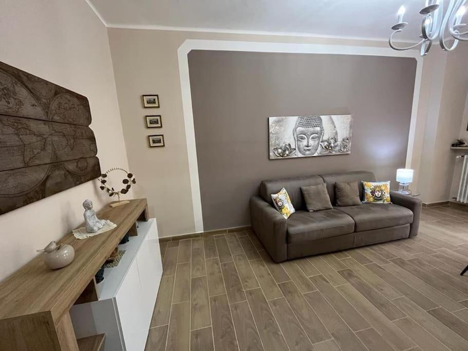 Attico Briccarello -Intero Appartamento- Elegant Suite With Free Wifi Near Inalpi Arena And Sporting Club Torino-Olimpyc Stadium Turim Exterior foto