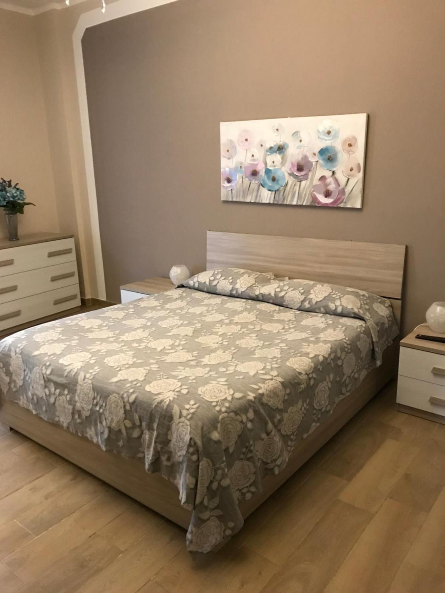 Attico Briccarello -Intero Appartamento- Elegant Suite With Free Wifi Near Inalpi Arena And Sporting Club Torino-Olimpyc Stadium Turim Exterior foto